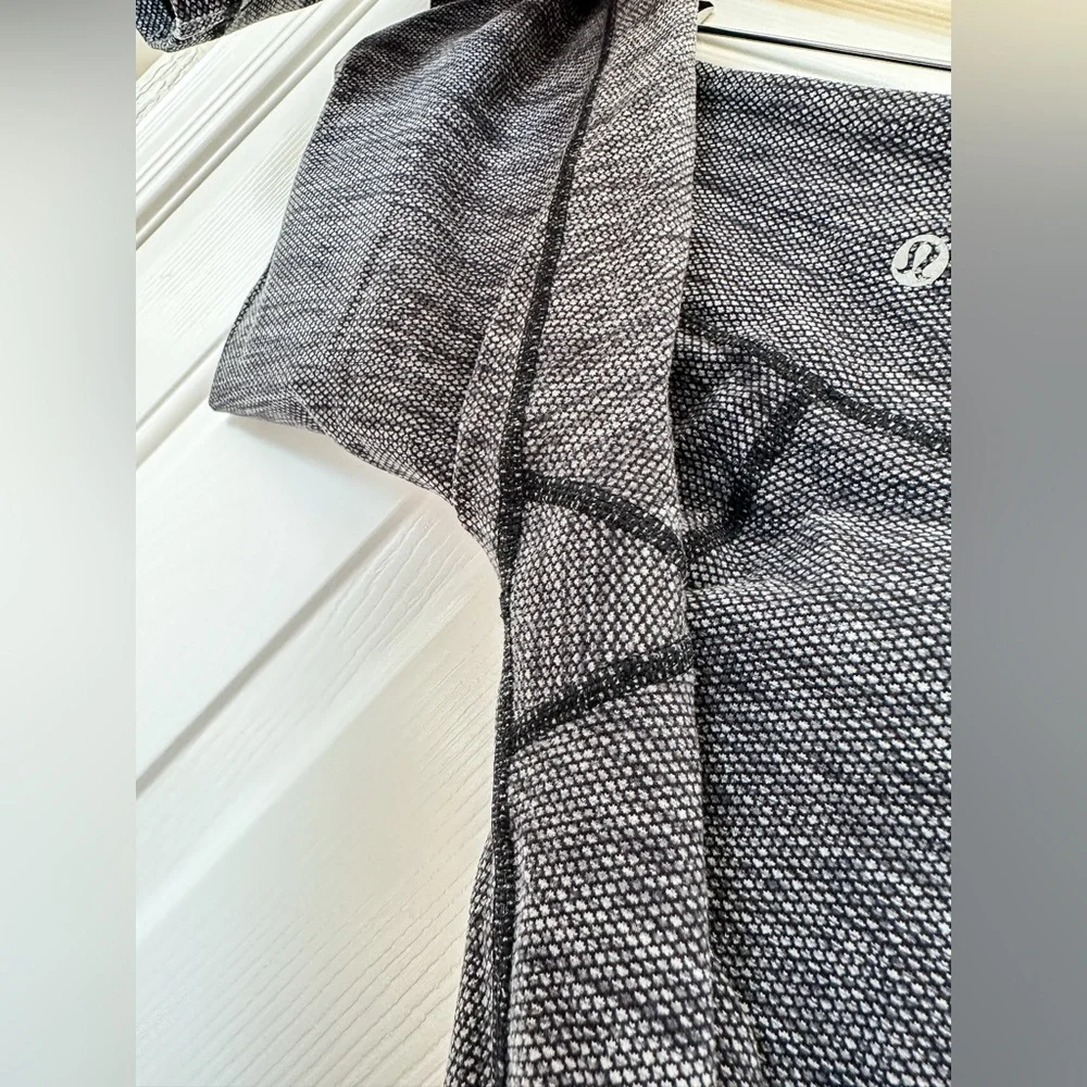 Lululemon Wunder Under Crop Leggings Women’s - Size 6 - Picture 9 of 15